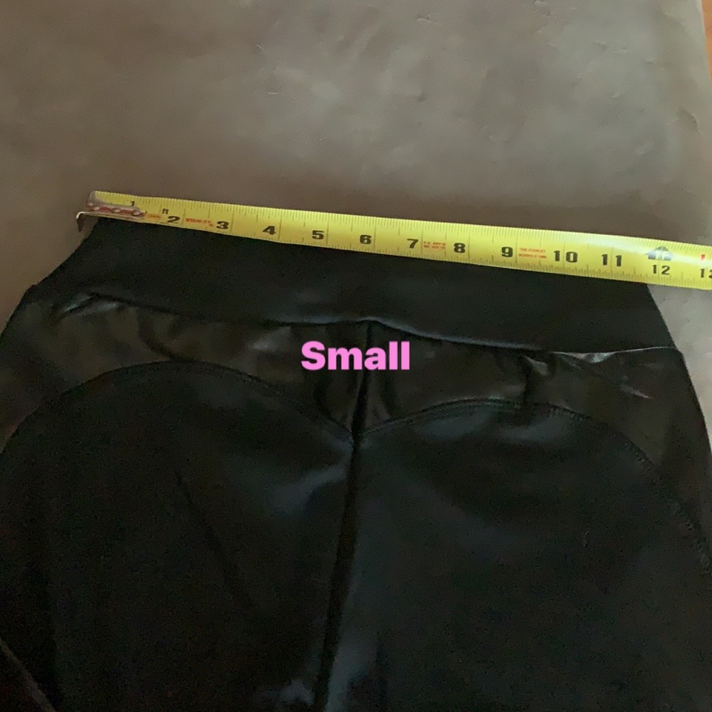 🔥SUPER SEXY LEGGINGS🔥 BOUTIQUE 🔥BOOTY LIFT 🔥 - Picture 3 of 6